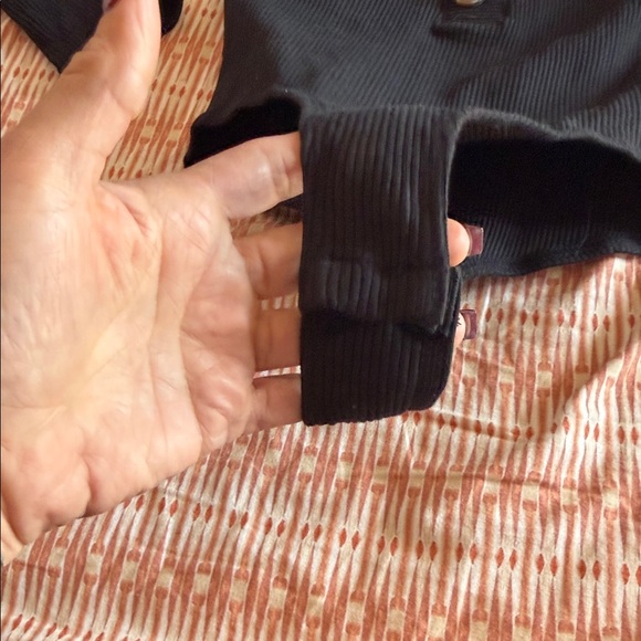 Lulus Lilith Off-Shoulder ribbed Buttoned bodysuit - Picture 7 of 8